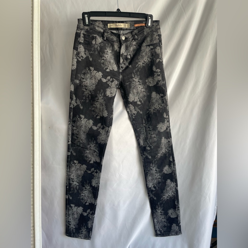 Zara jeans
